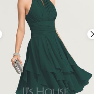 Great special occasion dress-never worn